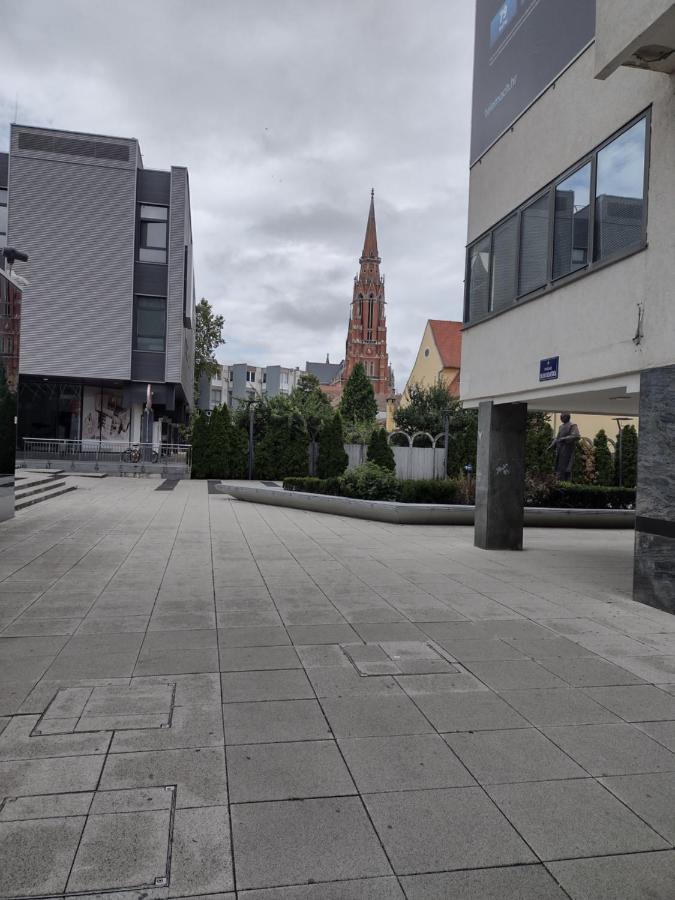 Apartman Zita Ösek Dış mekan fotoğraf
